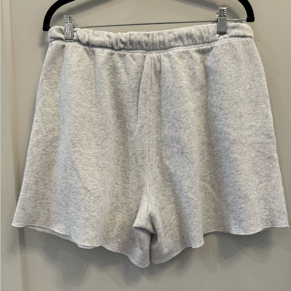 Gray PINK Sweat Shorts EUC Size Large - Picture 2 of 7